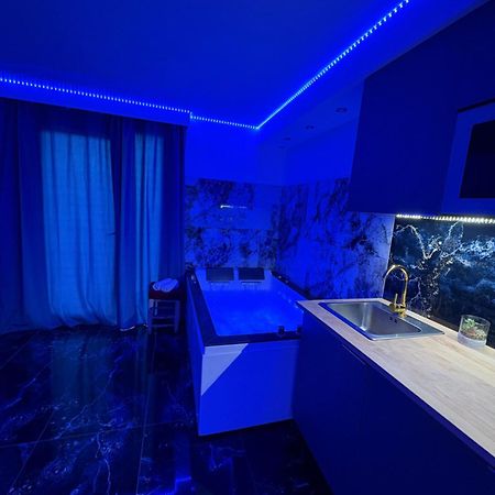 Studio Avec Jaccuzzi Saintry-sur-Seine 外观 照片